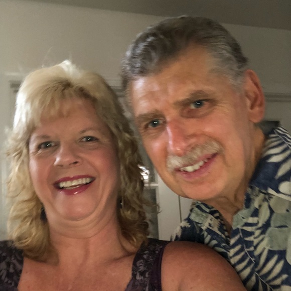 Meet your Posher, Suzanne - Picture 2 of 2